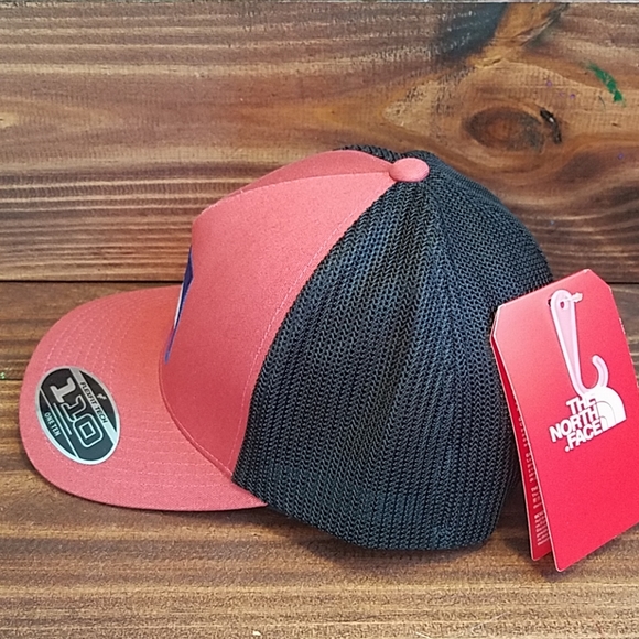 north face keep it patched hat